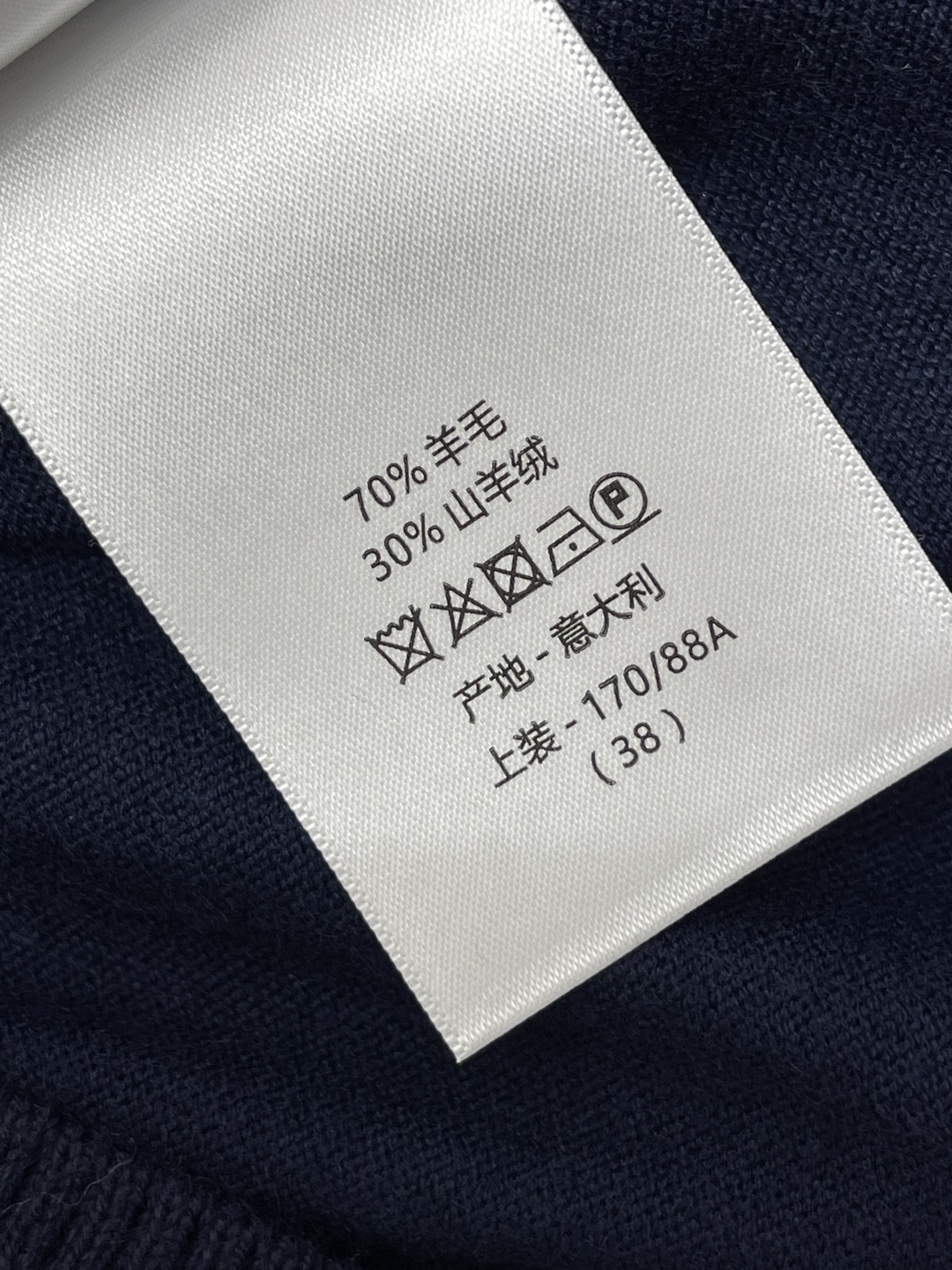 Women's short sleeves